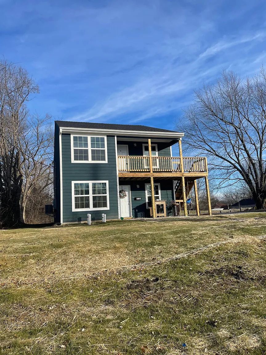 511 North Main Street - B