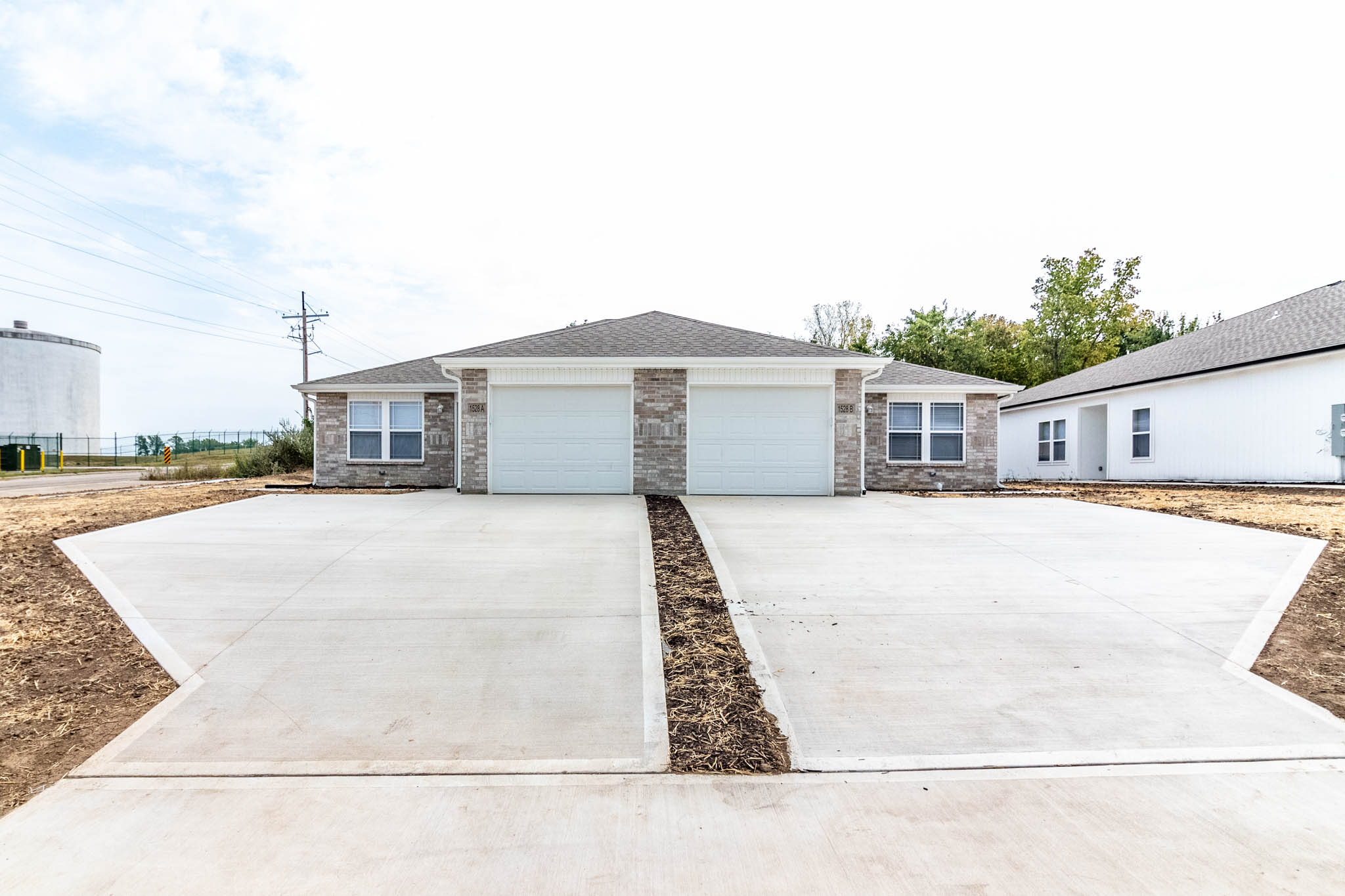 1503 Coventry Ct. - B