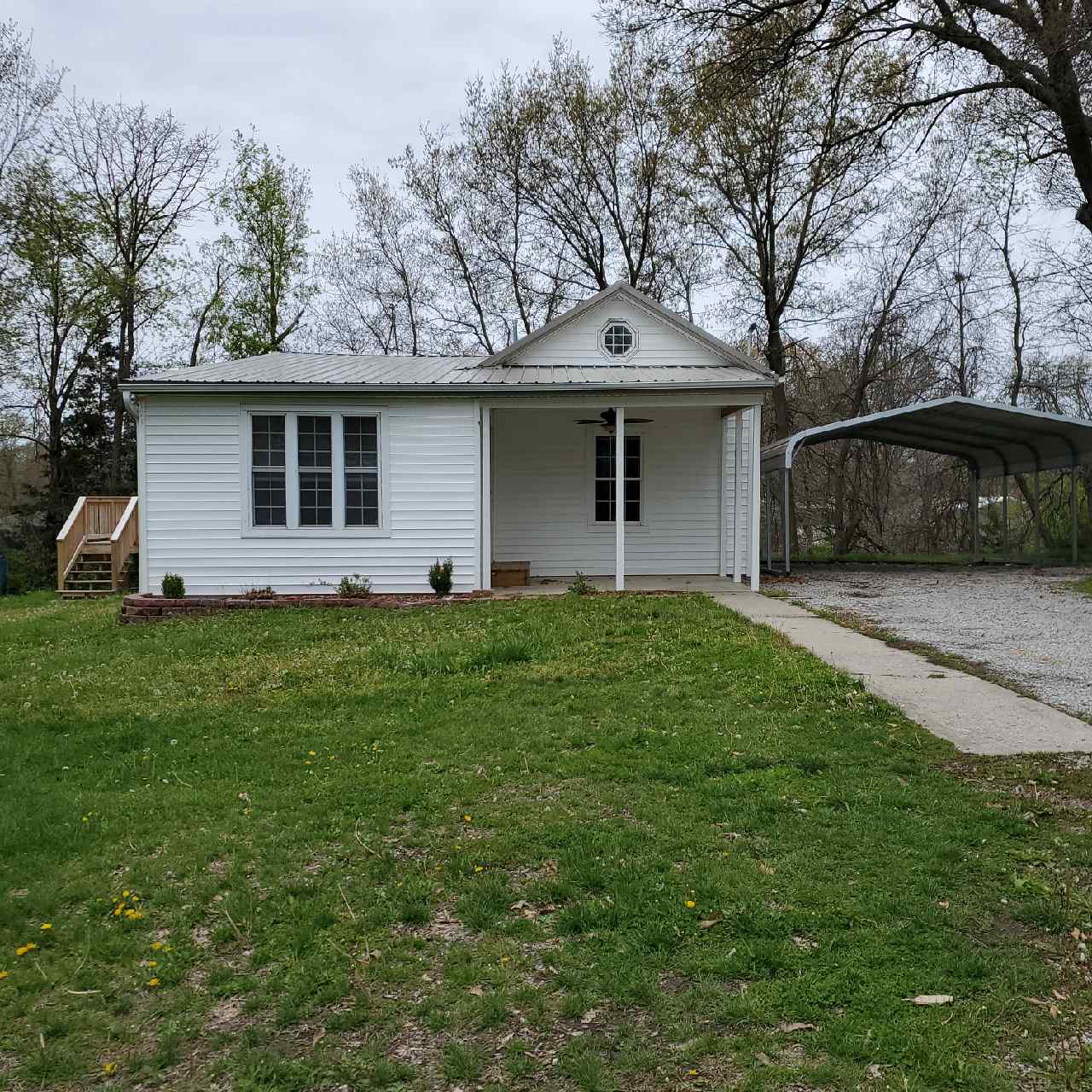 407 South Lincoln Avenue