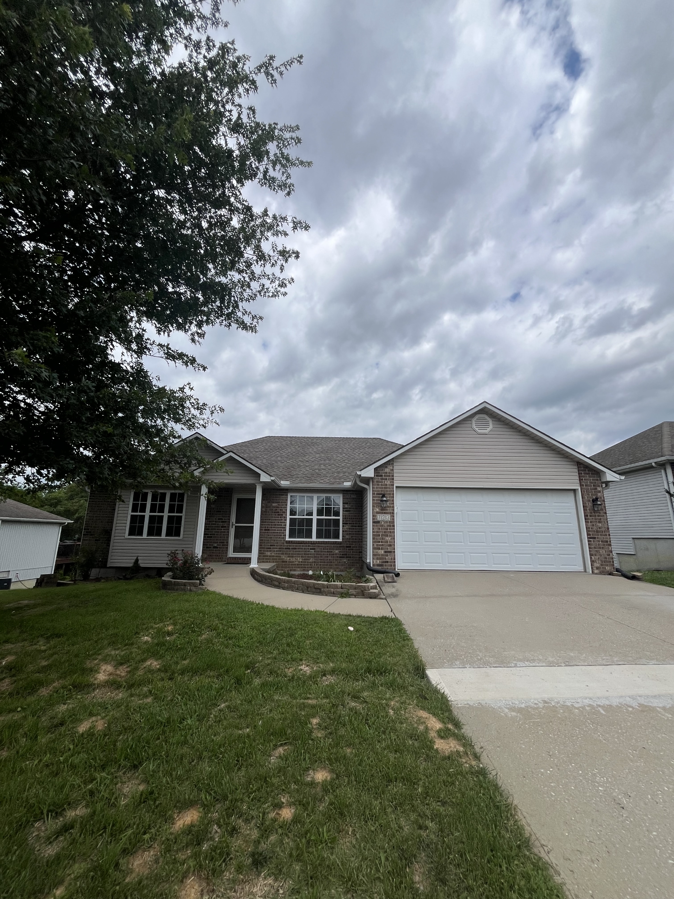 723 Iron Horse Drive